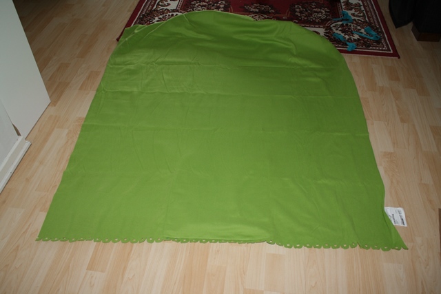 Finished blanket (with pocket on the underside)